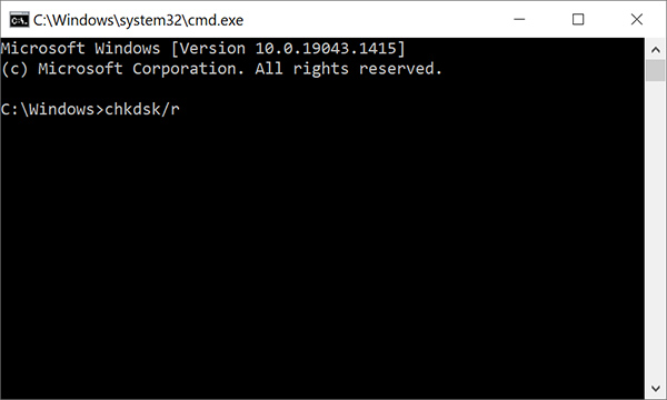 Inserisci chkdsk/r nel Command Prompt to fix a WHEA uncorrectable error